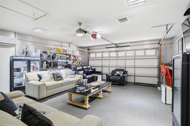 11 BANNERWOOD LANE, Palm Coast, FL 32137