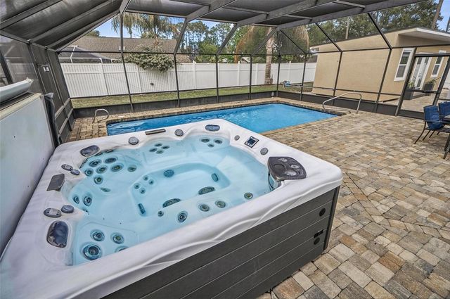 11 BANNERWOOD LANE, Palm Coast, FL 32137