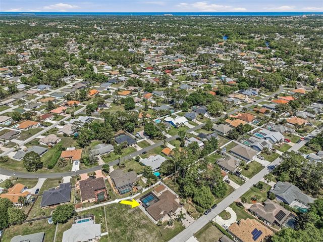 11 BANNERWOOD LANE, Palm Coast, FL 32137