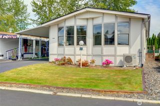 5900 64th Street NE #211, Marysville, WA 98270