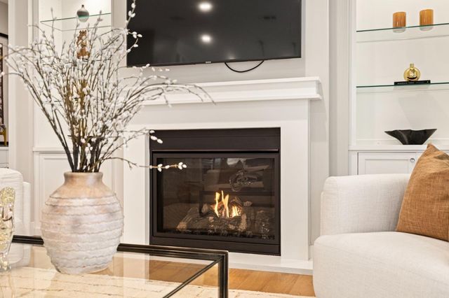 3103 Mena Drive, San Mateo, CA 94403