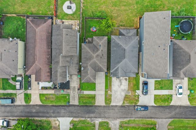 2302 Abernathy Street, Houston, TX 77026