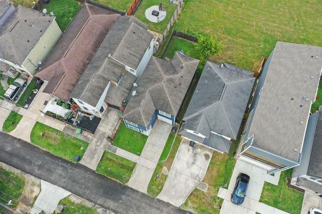 2302 Abernathy Street, Houston, TX 77026