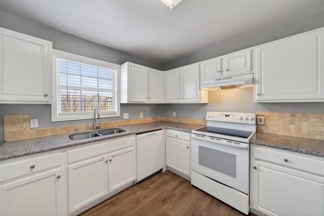 2302 Abernathy Street, Houston, TX 77026