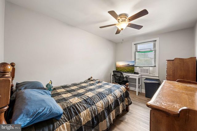 7823 WESTVIEW AVE, Upper Darby, PA 19082