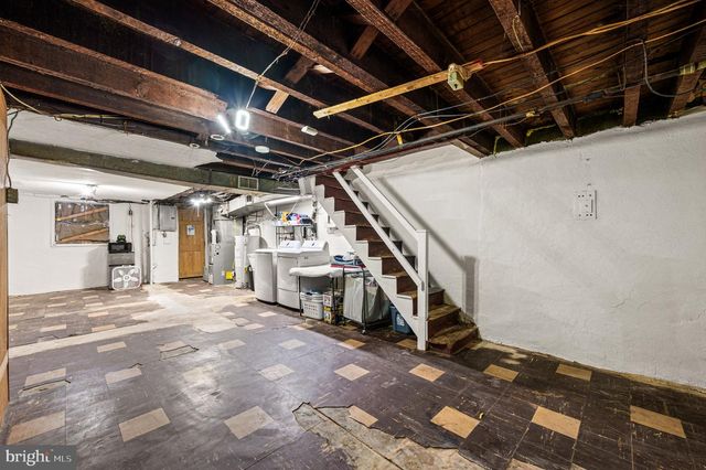 7823 WESTVIEW AVE, Upper Darby, PA 19082