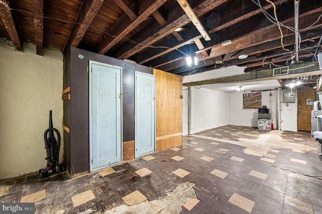 7823 WESTVIEW AVE, Upper Darby, PA 19082