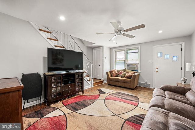 7823 WESTVIEW AVE, Upper Darby, PA 19082
