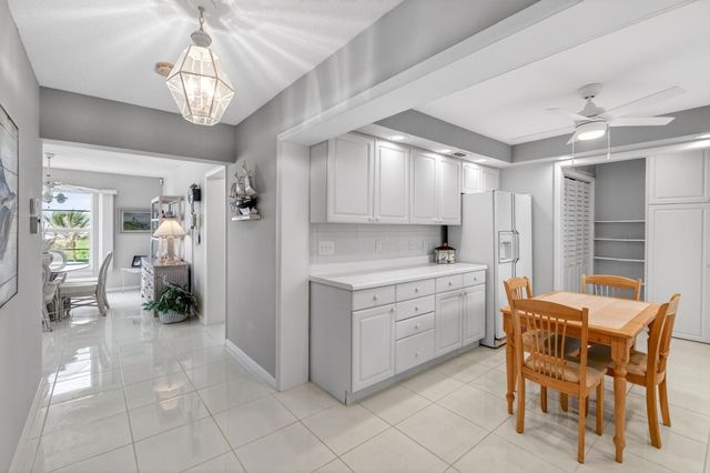 2701 S Ocean Boulevard 21, Highland Beach, FL 33487