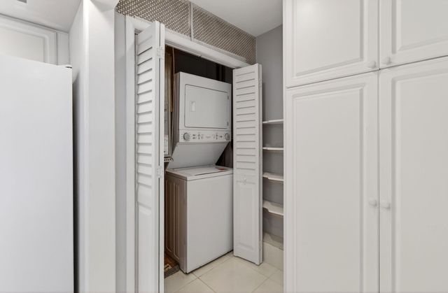 2701 S Ocean Boulevard 21, Highland Beach, FL 33487