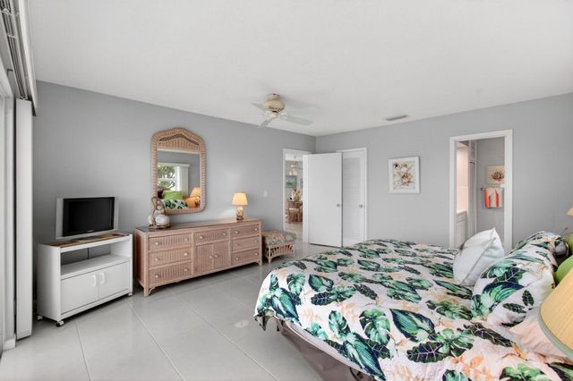 2701 S Ocean Boulevard 21, Highland Beach, FL 33487