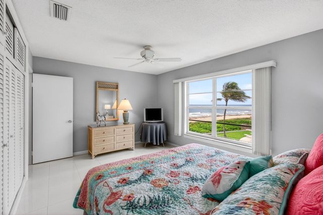 2701 S Ocean Boulevard 21, Highland Beach, FL 33487