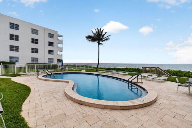 2701 S Ocean Boulevard 21, Highland Beach, FL 33487