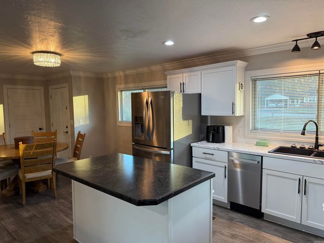 931 W North, Piggott, AR 72454