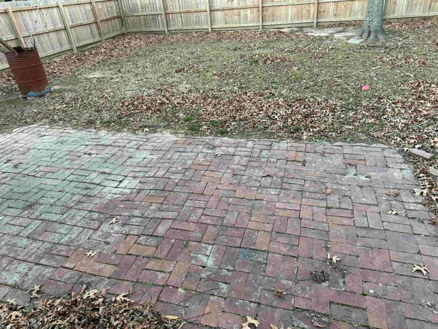 931 W North, Piggott, AR 72454