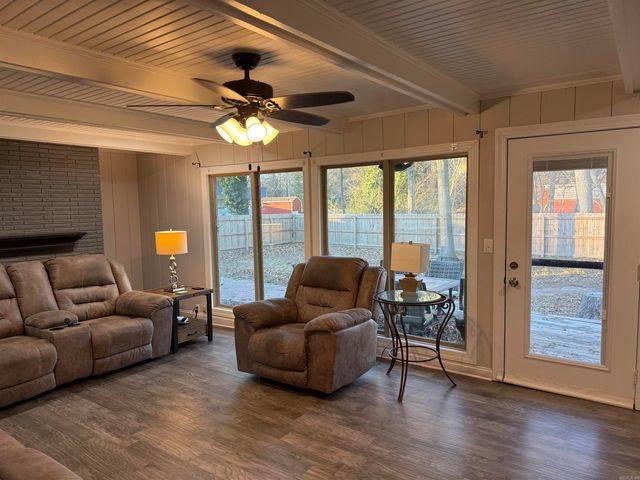 931 W North, Piggott, AR 72454