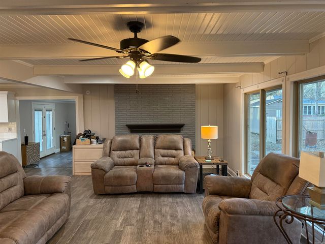 931 W North, Piggott, AR 72454