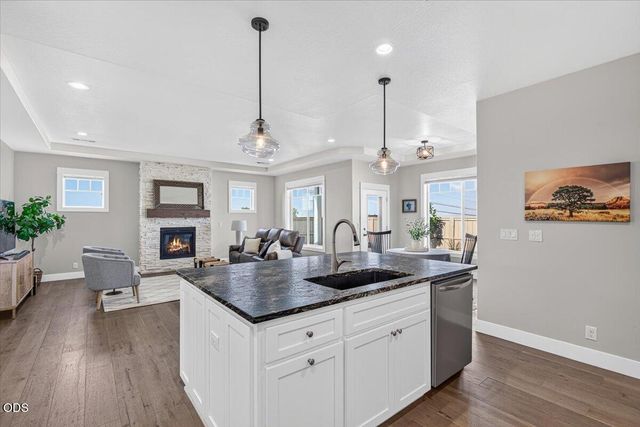 1492 Quarter Lane, Medford, OR 97504