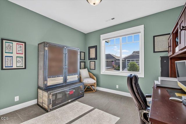 1492 Quarter Lane, Medford, OR 97504