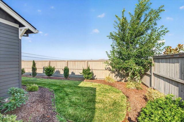 1492 Quarter Lane, Medford, OR 97504