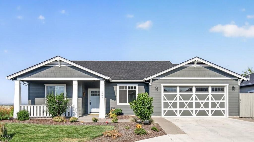 1492 Quarter Lane, Medford, OR 97504