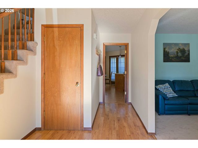 12956 Se 127TH Ave, Happy Valley, OR 97086