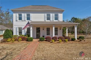 2970 Greenleffe Drive, Statham, GA 30666