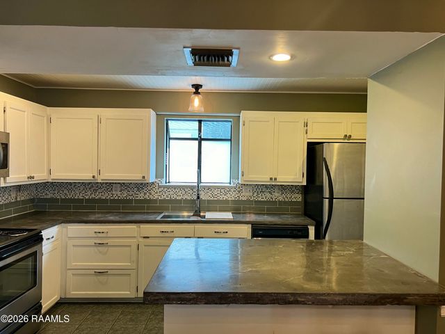 107 Logan Street, Lafayette, LA 70506
