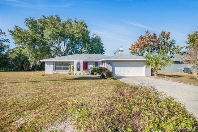 9526 E Village Green Circle, Inverness, FL 34450