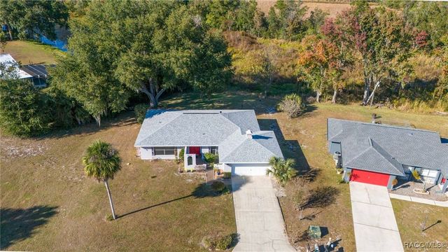 9526 E Village Green Circle, Inverness, FL 34450