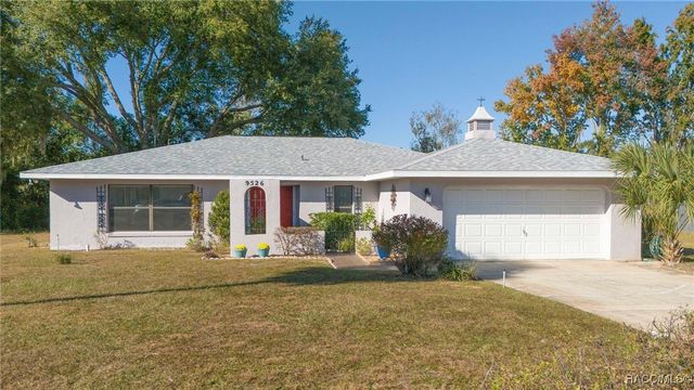 9526 E Village Green Circle, Inverness, FL 34450
