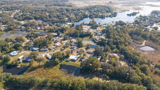 9526 E Village Green Circle, Inverness, FL 34450