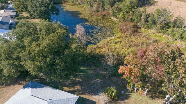 9526 E Village Green Circle, Inverness, FL 34450