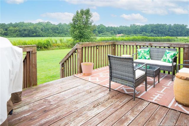 118 Northgate Lane, Clinton, NC 28328