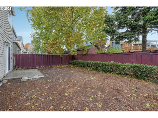 20591 Sw RAVENSWOOD St, Beaverton, OR 97078