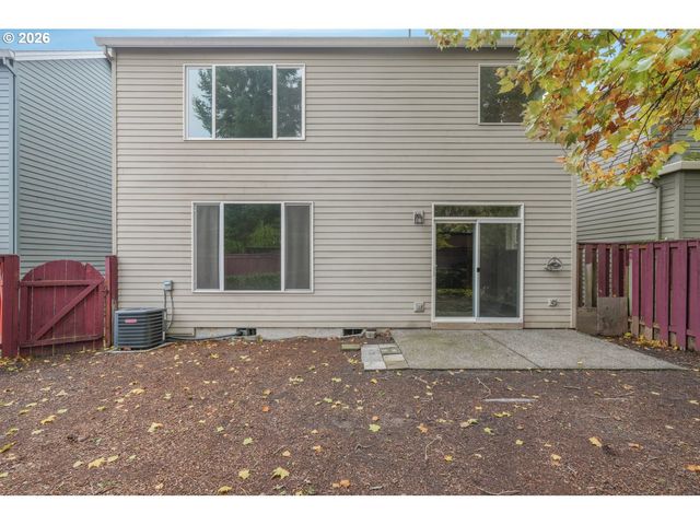 20591 Sw RAVENSWOOD St, Beaverton, OR 97078