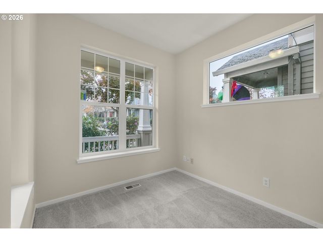 20591 Sw RAVENSWOOD St, Beaverton, OR 97078