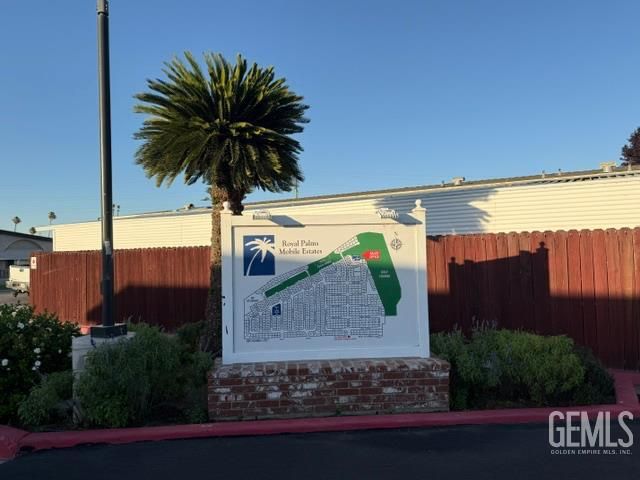 505 45th Street, Bakersfield, CA 93301