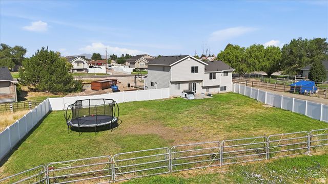 3702 N HIGLEY RD, Farr West, UT 84404