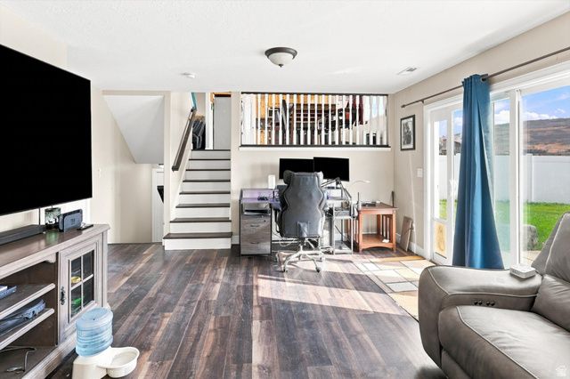 3702 N HIGLEY RD, Farr West, UT 84404