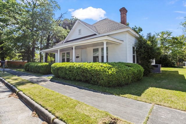 444 Academy Street, Barnwell, SC 29812