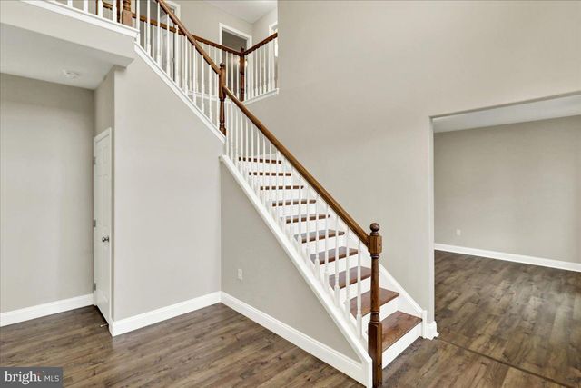 22 ROME DR, Leesport, PA 19533