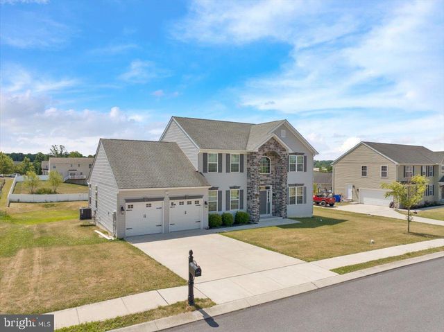 22 ROME DR, Leesport, PA 19533