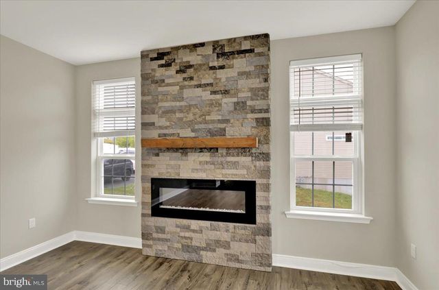 22 ROME DR, Leesport, PA 19533