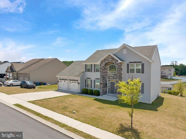 22 ROME DR, Leesport, PA 19533