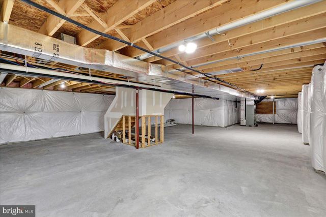 22 ROME DR, Leesport, PA 19533