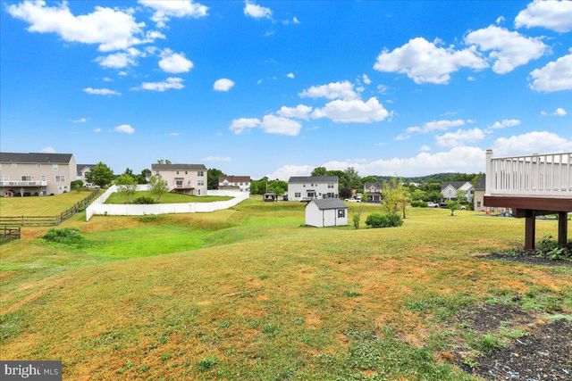 22 ROME DR, Leesport, PA 19533
