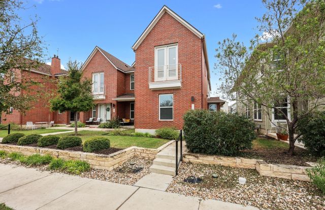 2222 Simond Ave E, Austin, TX 78723