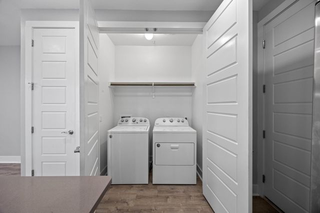 2222 Simond Ave E, Austin, TX 78723