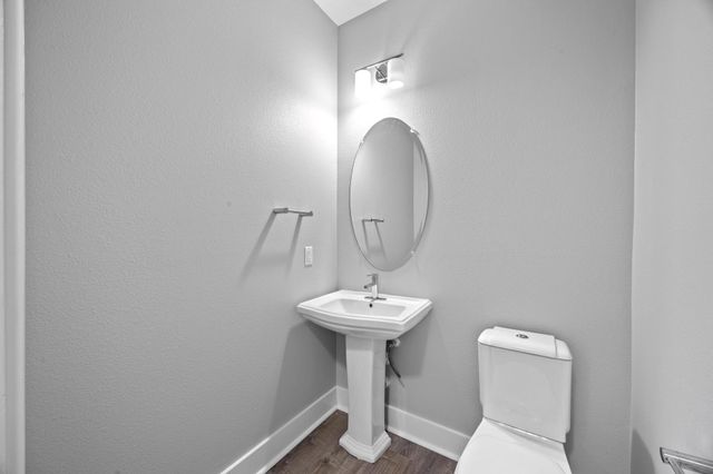 2222 Simond Ave E, Austin, TX 78723